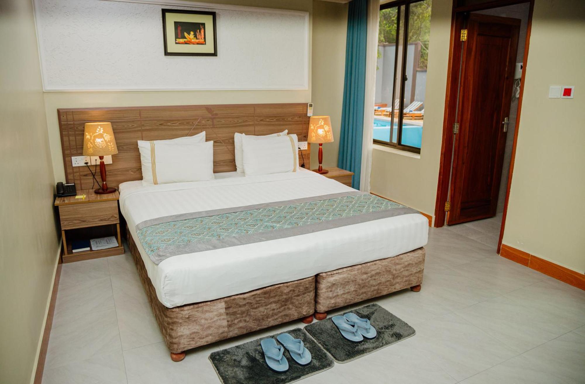 Greenside Hotel Arusha Esterno foto