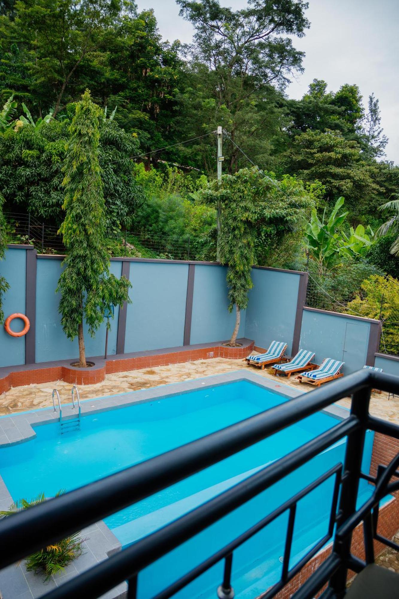 Greenside Hotel Arusha Esterno foto