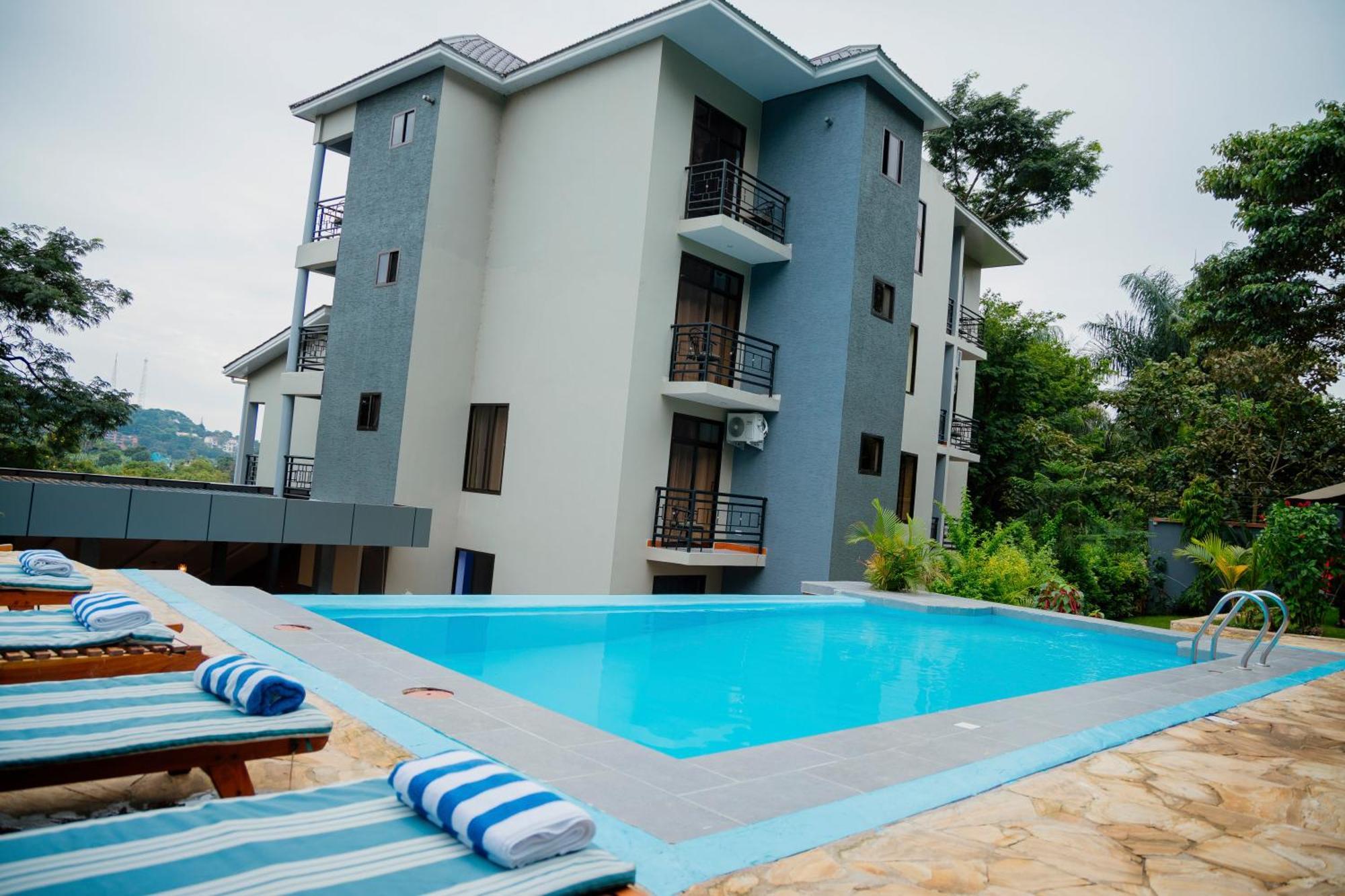 Greenside Hotel Arusha Esterno foto